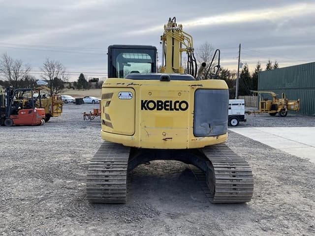 Image of Kobelco SK140SRLC-3 equipment image 2