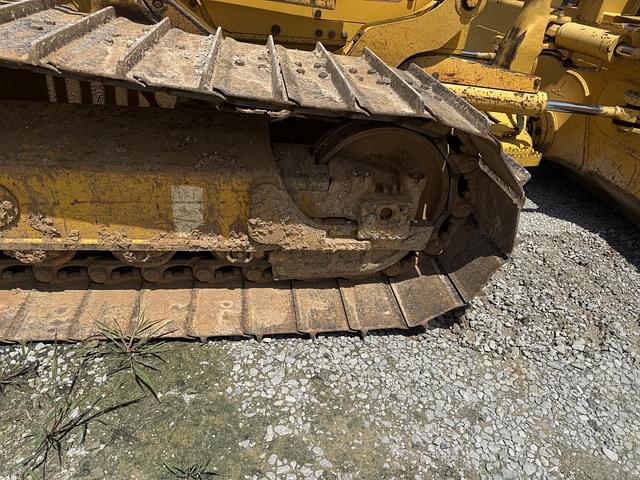 Image of Komatsu D37PX-23 equipment image 4