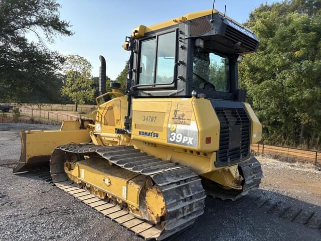 Image of Komatsu D39PX-23 equipment image 3