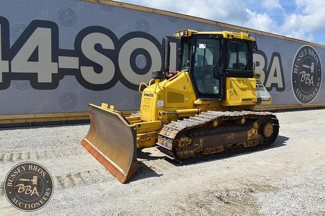 Image of Komatsu D51EXI equipment image 2
