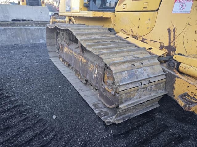 Image of Komatsu D65WX-17 equipment image 4