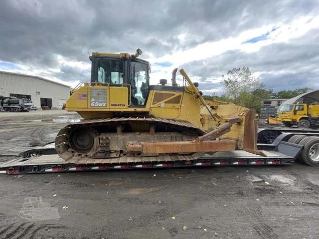 Image of Komatsu D65WX-17 Primary image