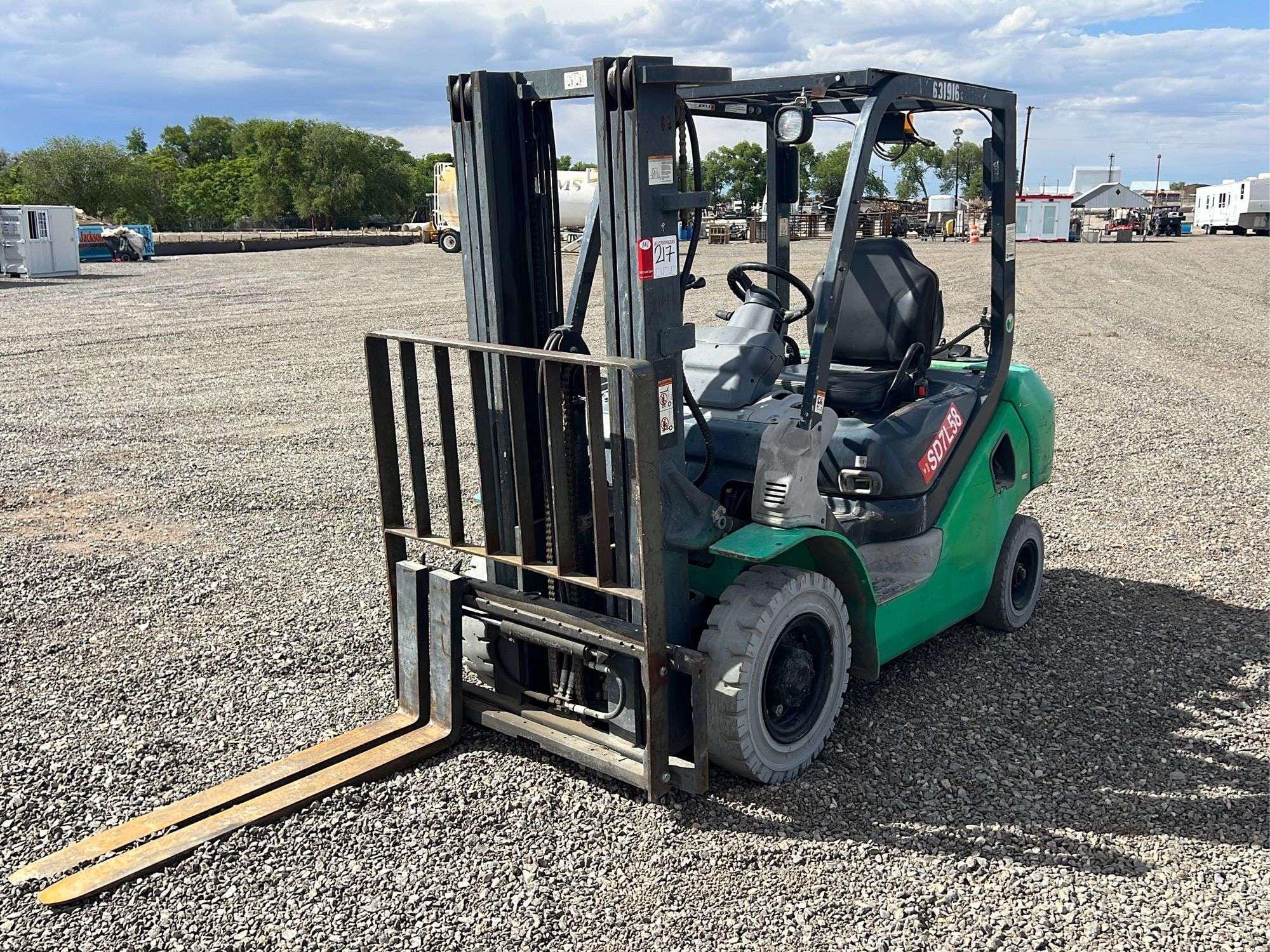 Main image Komatsu FG25T