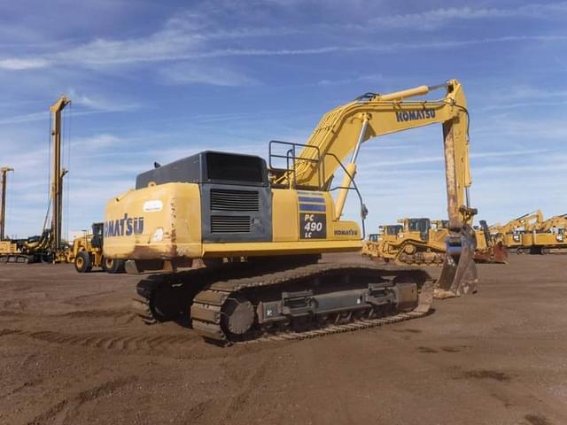 Image of Komatsu PC490LC-10 equipment image 2