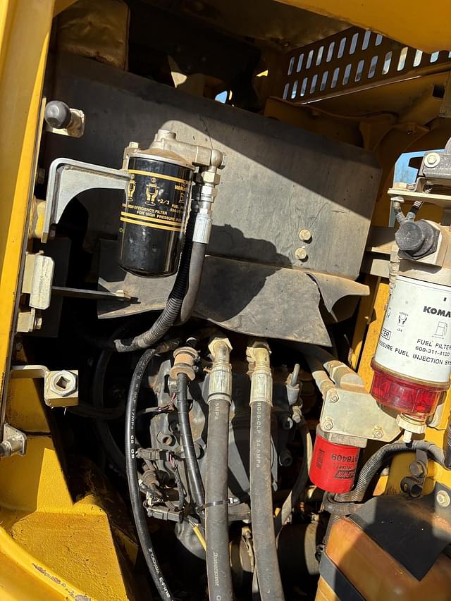 Image of Komatsu PC138USLC-10 equipment image 4