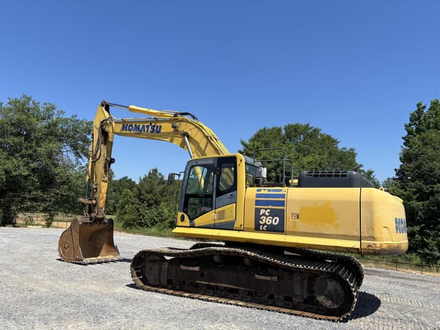 Image of Komatsu PC360LC-10 equipment image 2