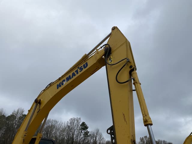 Image of Komatsu PC360LC-10 equipment image 4