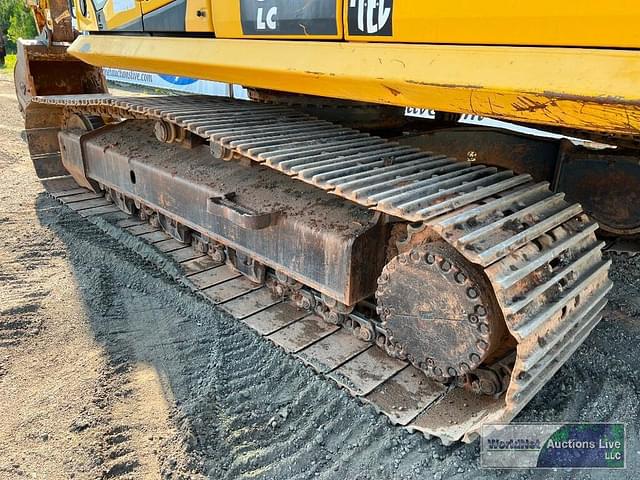 Thumbnail image Komatsu PC360LC 7