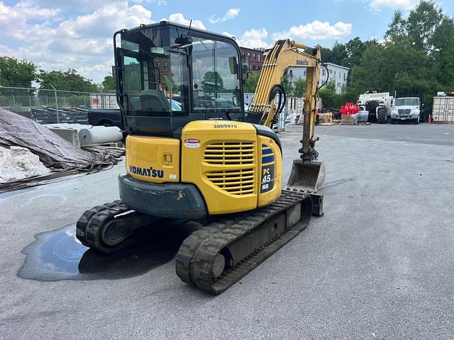 Image of Komatsu PC45MR-3 equipment image 4