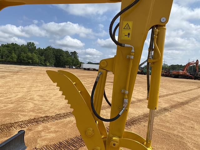 Image of Komatsu PC56 equipment image 4