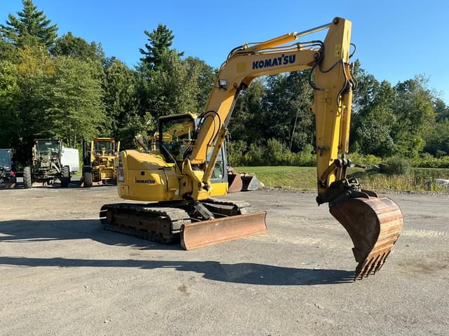 Image of Komatsu PC88MR-10 equipment image 2