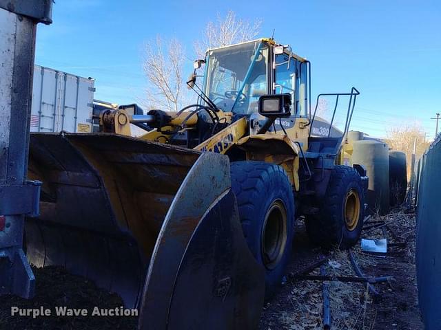 Image of Komatsu WA380-7 equipment image 3