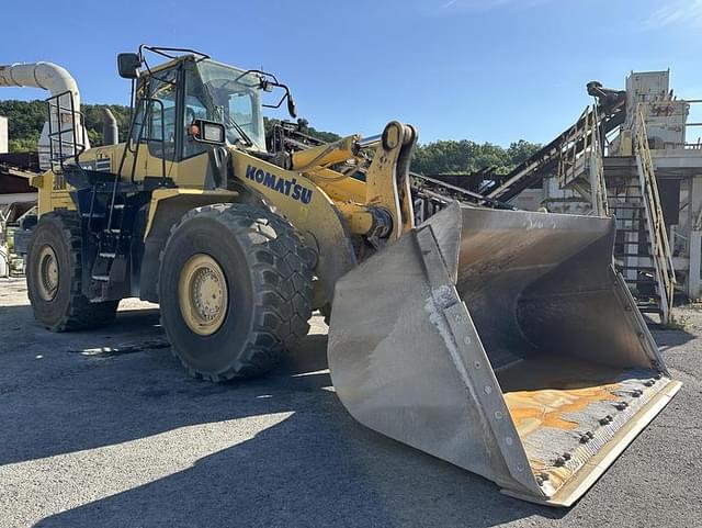 Image of Komatsu WA500-7 equipment image 4