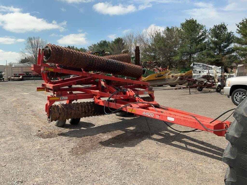 2014 Krause 4400 Equipment Image0