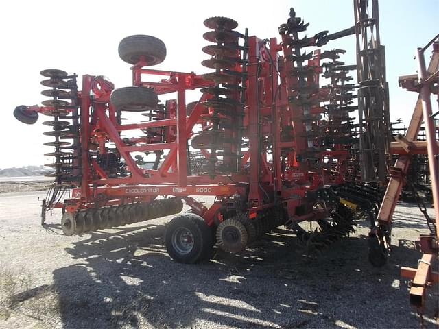 Image of Kuhn Krause Excelerator 8000 equipment image 4