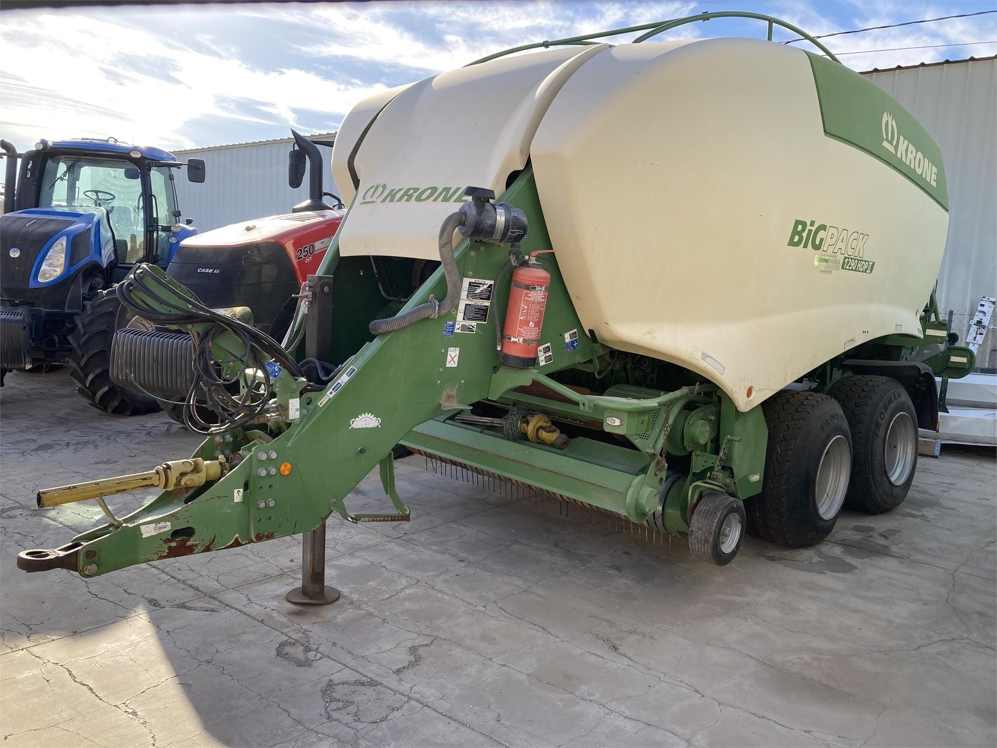 2014 Krone BP1290HDP II Equipment Image0