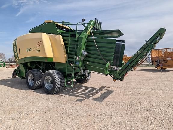 Image of Krone Big Pack 4X4 equipment image 2