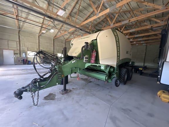 2014 Krone Big Pack 4X4 Equipment Image0