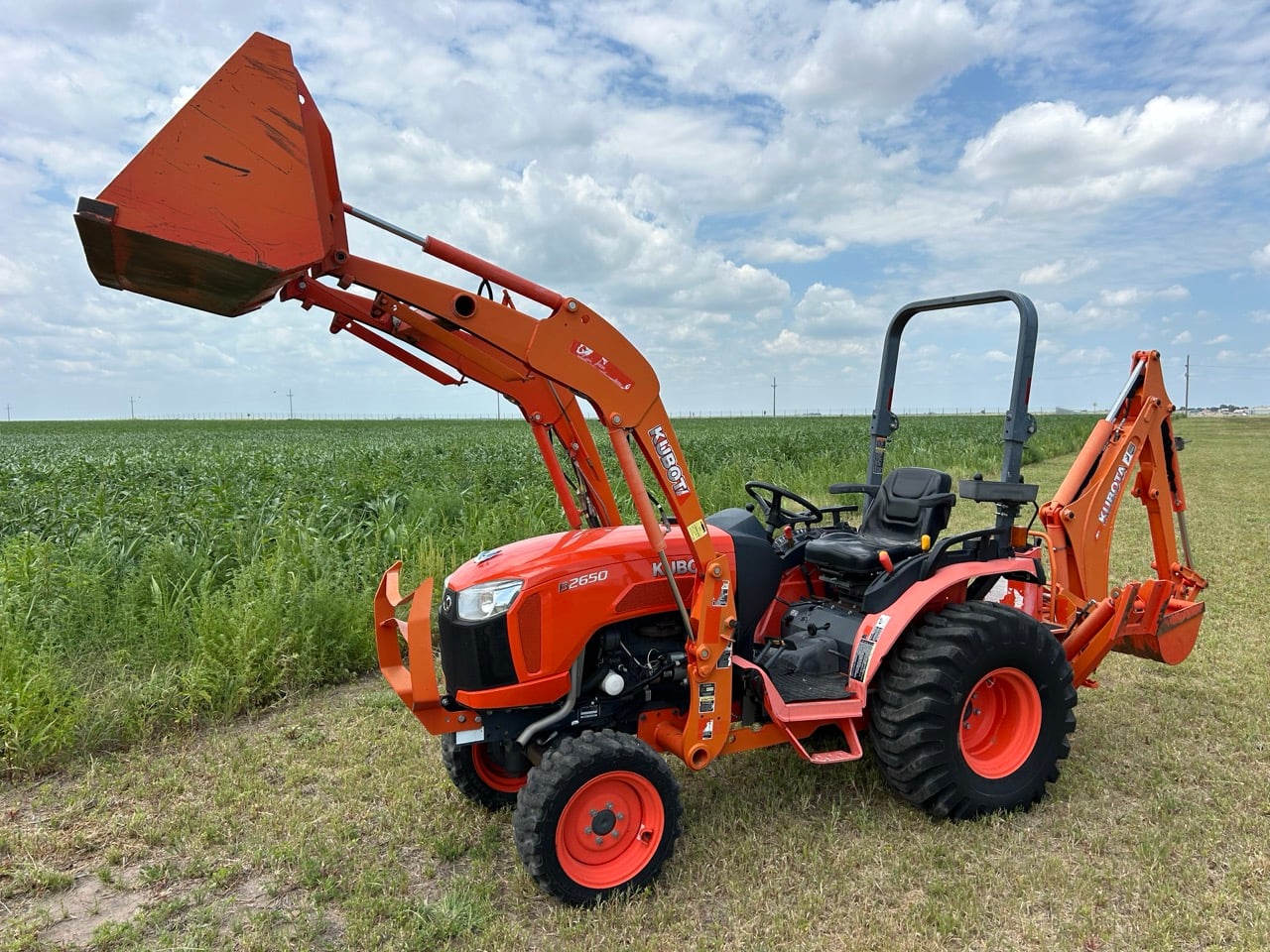 SOLD - 2014 Kubota B2650 Lot No. 10 Tractors with 553 Hrs | Tractor Zoom