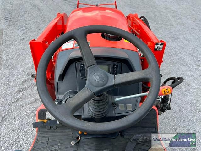 Thumbnail image Kubota B2650 13