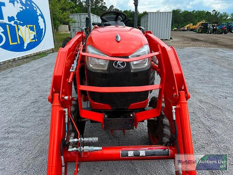 Main image Kubota B2650 25