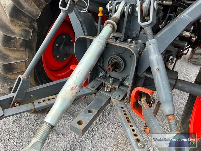 Thumbnail image Kubota B2650 29