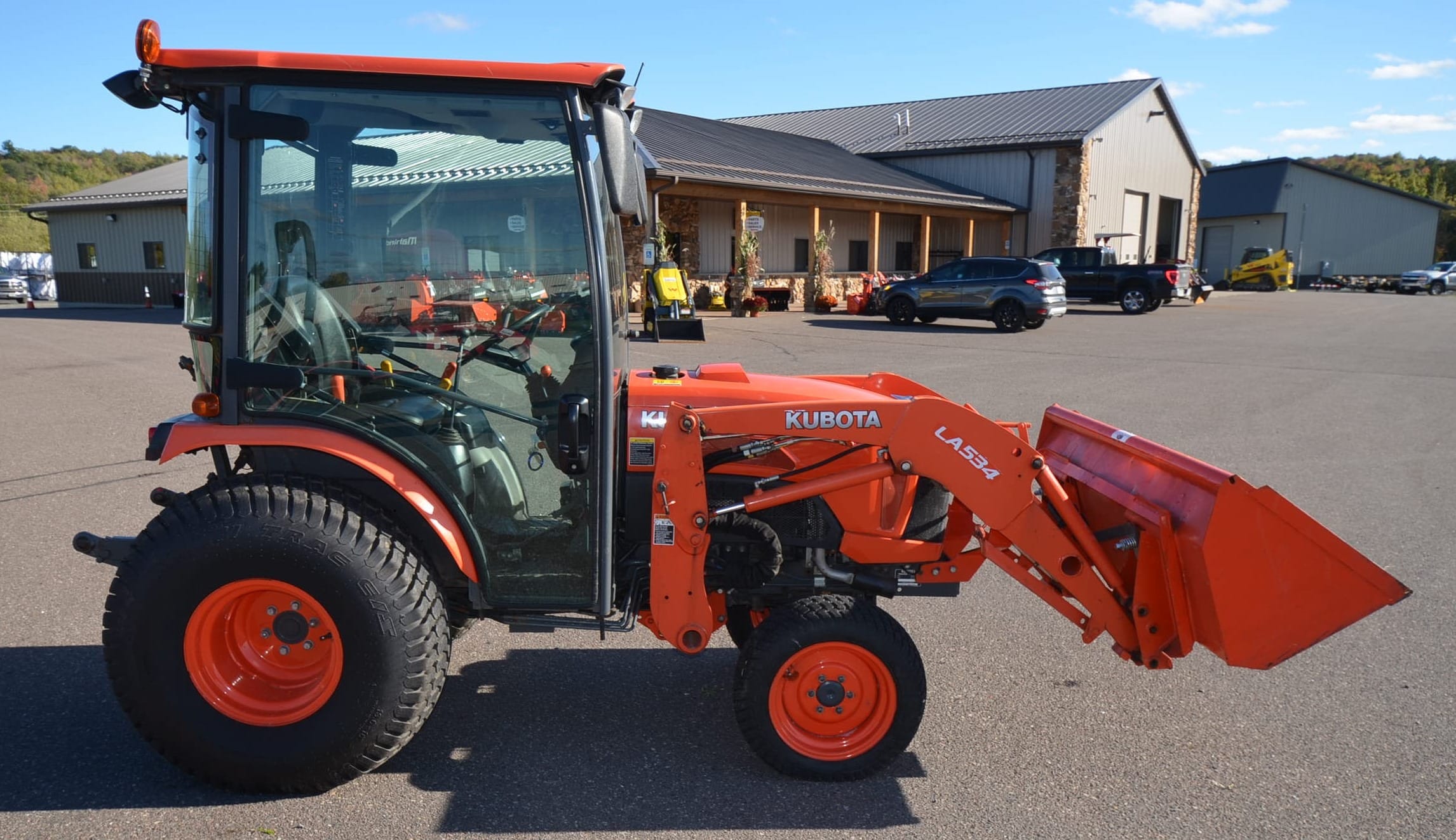 Main image Kubota B3350