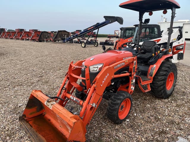 Image of Kubota B3350 equipment image 1