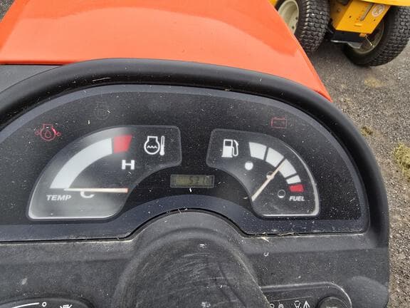 Image of Kubota BX2360 equipment image 4