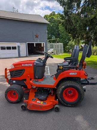 2014 Kubota BX2370 Equipment Image0