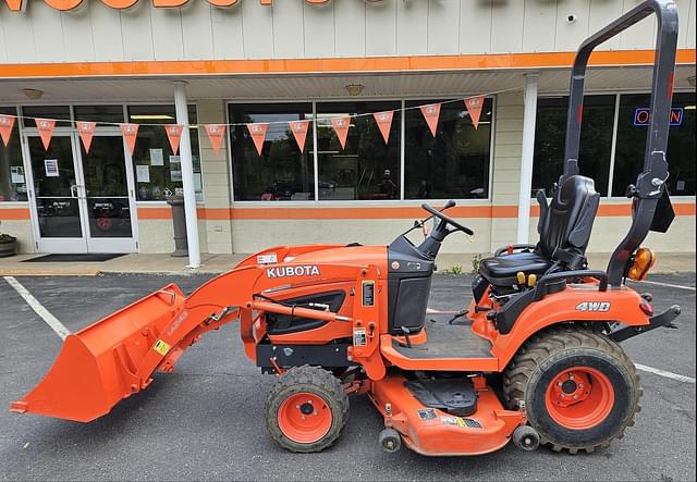 Image of Kubota BX2670 equipment image 1