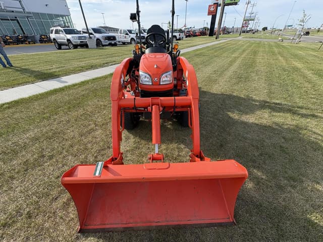 Image of Kubota BX2670 equipment image 2