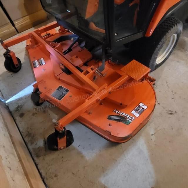 Image of Kubota F3680 equipment image 3