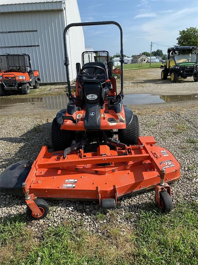 Image of Kubota F3990 equipment image 2