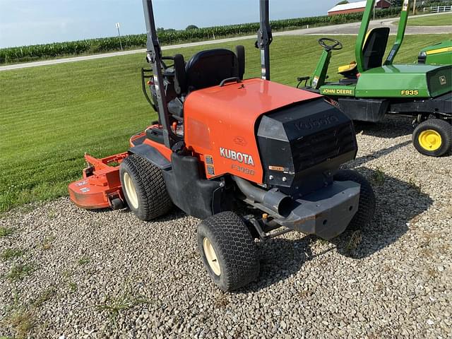 Image of Kubota F3990 equipment image 4