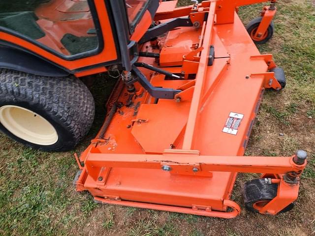 Image of Kubota F3990 equipment image 2