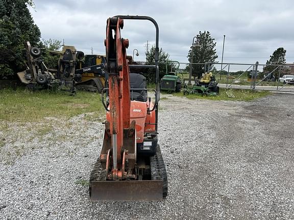 Image of Kubota K008-3 equipment image 1