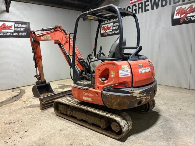 Image of Kubota KX040-4 equipment image 2