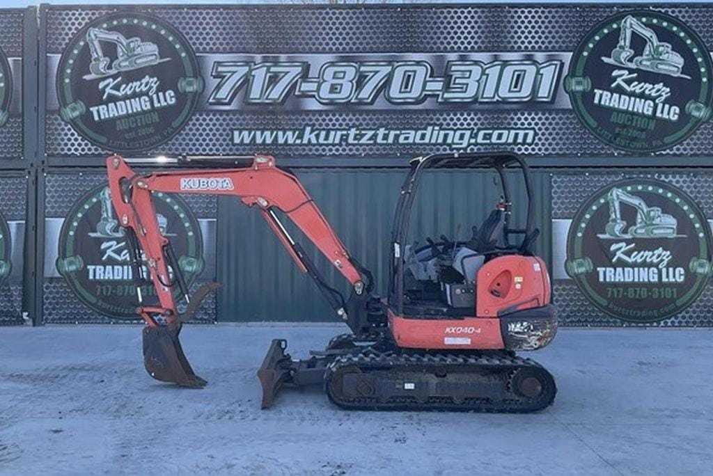 2014 Kubota KX040-4 Equipment Image0