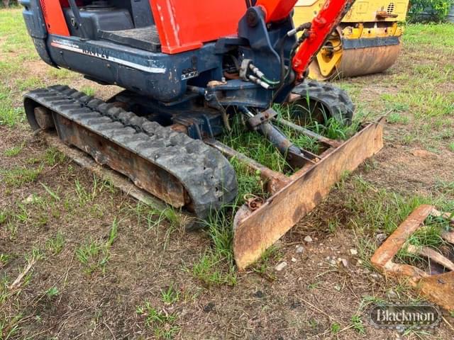 Image of Kubota KX41-2V equipment image 2