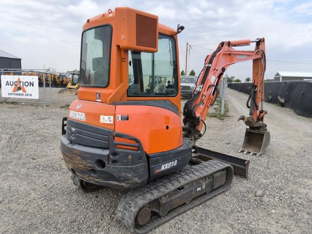 Image of Kubota KX91-3 equipment image 4
