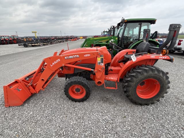 Image of Kubota L3301 equipment image 4