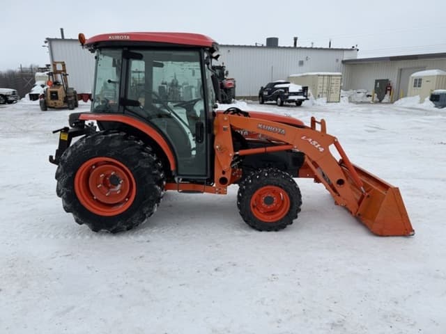 Image of Kubota L3540 equipment image 3