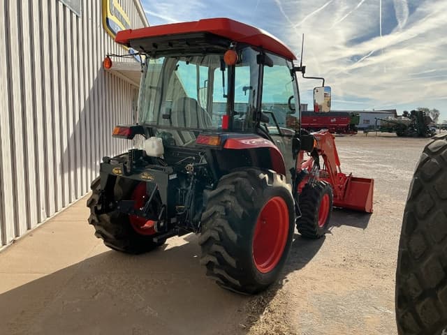 Image of Kubota L3560HSTC equipment image 3