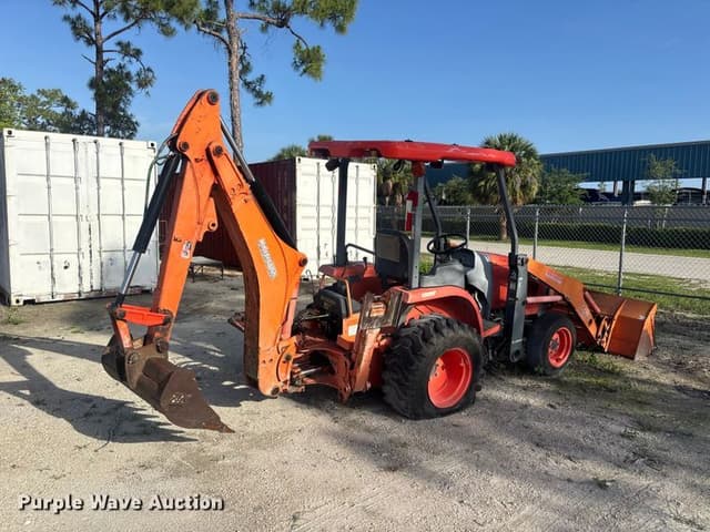 Image of Kubota L39 equipment image 4