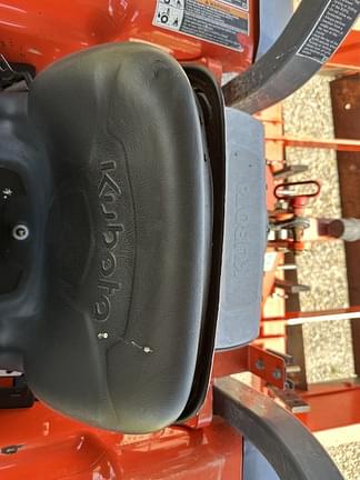 Image of Kubota L3901 equipment image 1