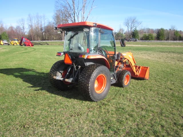 Image of Kubota L4060HST equipment image 3