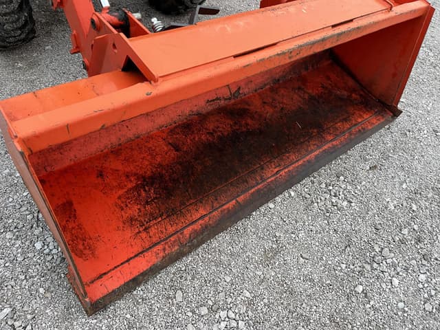 Image of Kubota L4701HST equipment image 3
