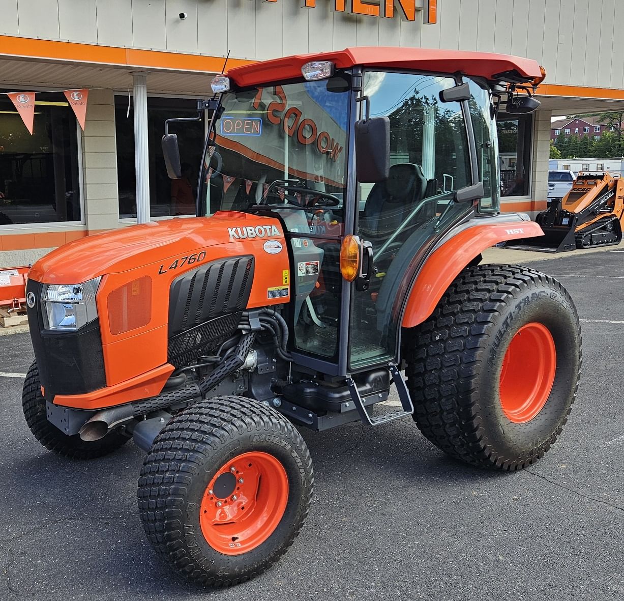 Main image Kubota L4760HSTC