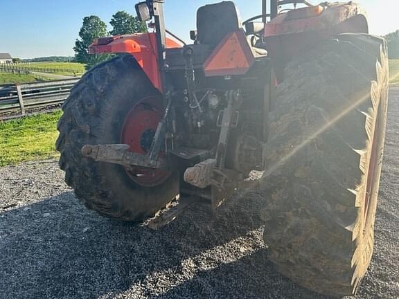 Thumbnail image Kubota M108S 13